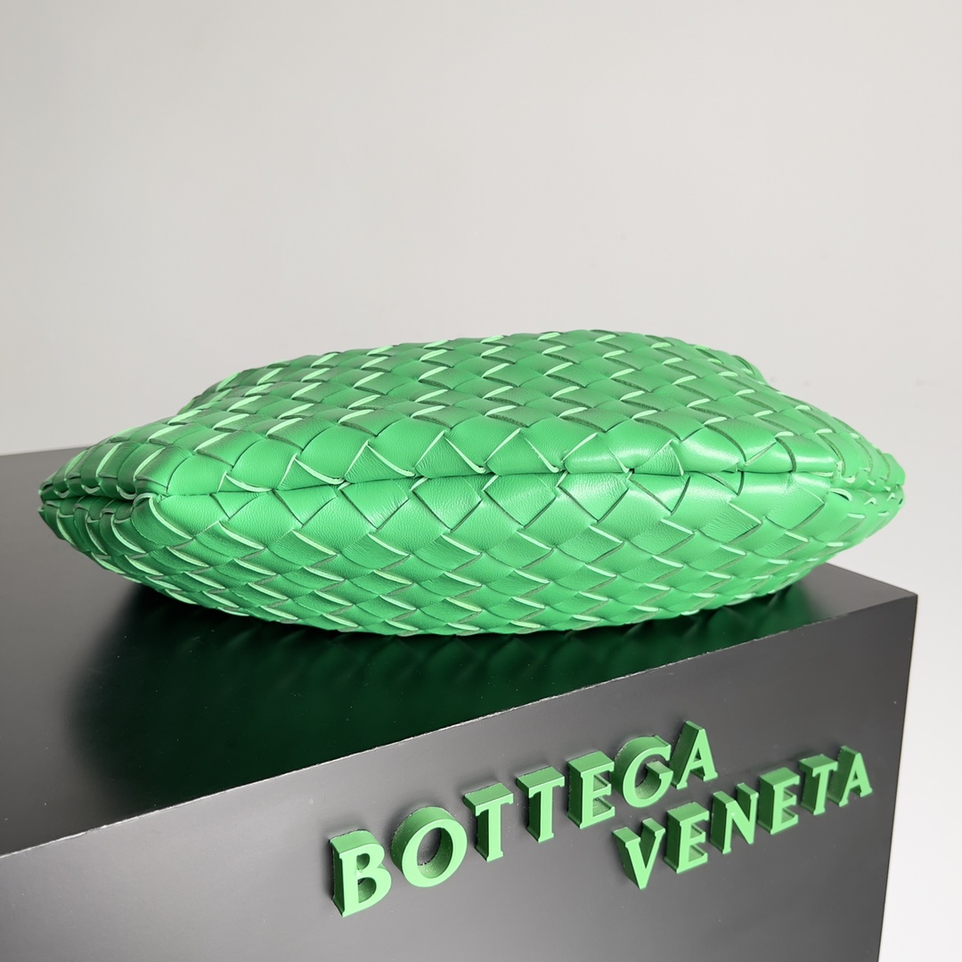 Bottega Veneta Hobo Bags